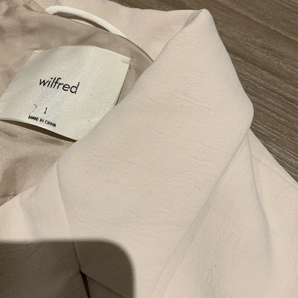 Brand new Wilfred blazer for sale - Picture 4 of 7